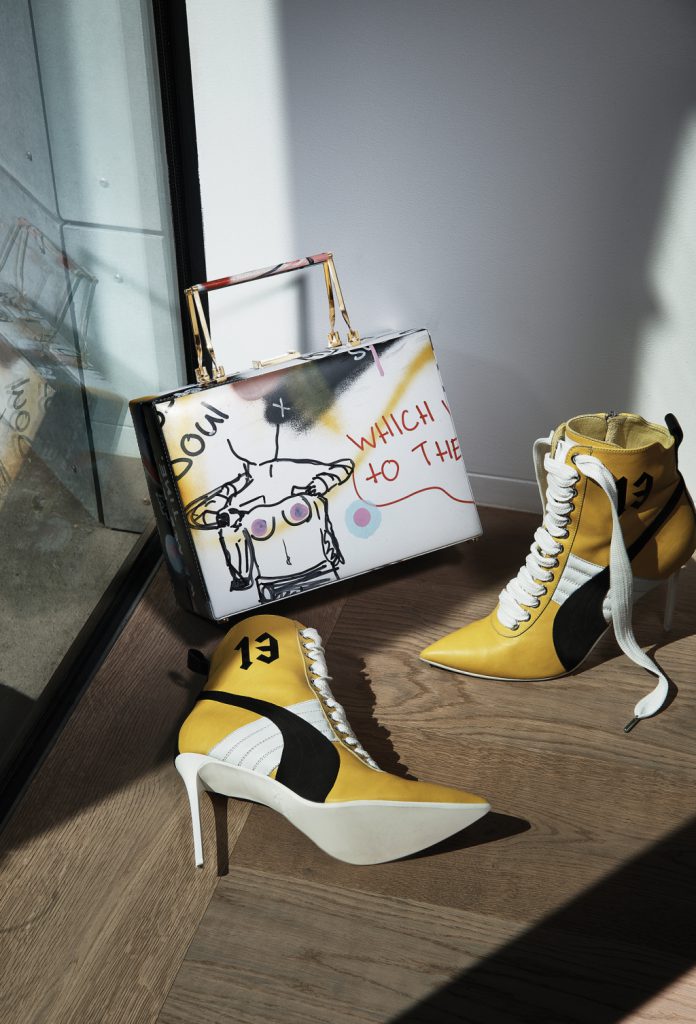 Тренд сезона – Аксессуары разрисовывают, как картины