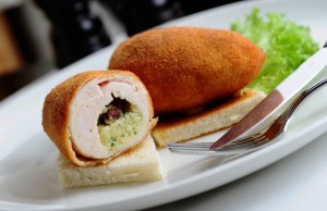 Классические котлеты по-киевски на Новый 2017 год