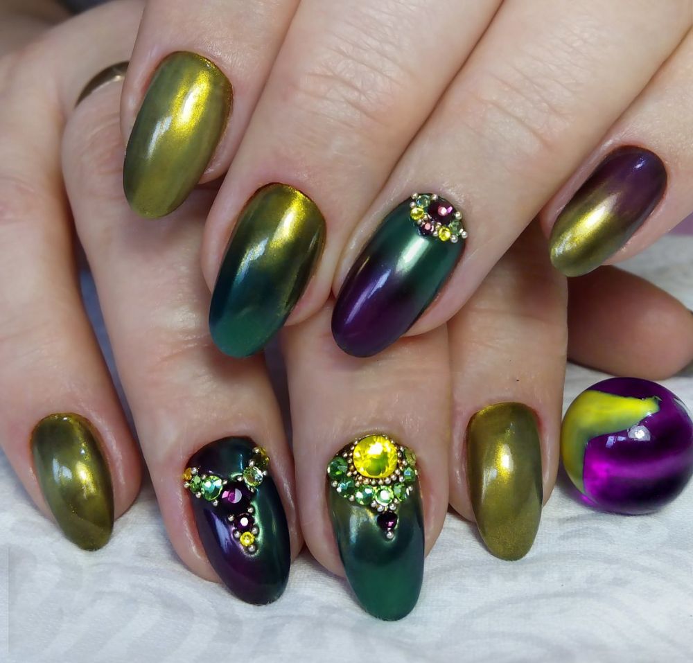 Дизайн ногтей 2018 (240 фотоновинок)