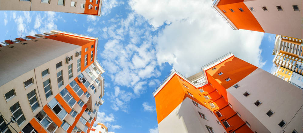 Всё об удачных и неудачных сезонах для покупки недвижимости