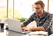 Интернет-реклама в блоге — как заработать на работе с блогерами?