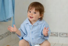 Как и когда приучать ребенка к горшку?