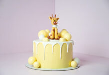 Торт и правильное украшение на праздник