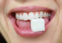 Как сахар влияет на состояние зубов