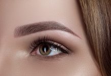 Техника перманентного макияжа бровей для людей с чувствительной кожей