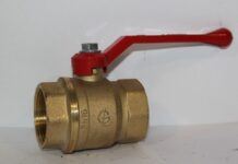 Муфтовые и фланцевые краны: плюсы и недостатки