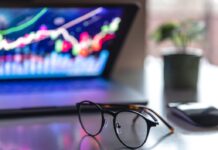 Фиксированный Стейкинг: Что Это и Как Начать Успешно Инвестировать