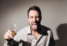 Выход из запоя: как справиться с зависимостью